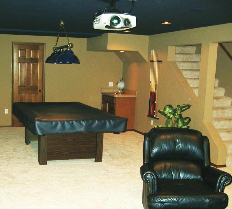 Wesson Builders Project Image - Basement Media and Bar